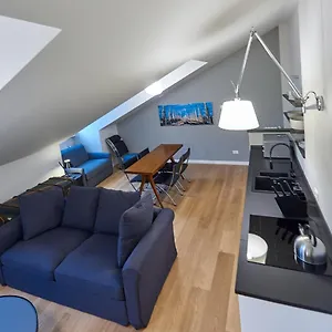 https://ad-un-passo-da-tutto.italymilanhotels.net