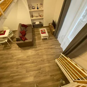 https://la-spaliciara-quartieri-spagnoli.hotels-amalfi.com
