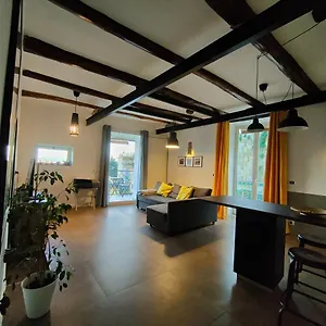 https://montesanto-77-casa-panoramicissima-al-centro-storico.hotels-amalfi.com